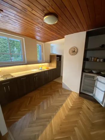 Prodej rodinného domu, Benecko, 635 m2