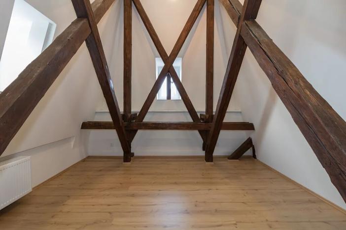 Pronájem atypického bytu, Praha, Na Švihance, 224 m2