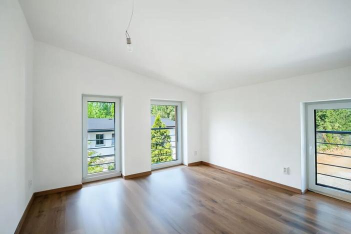 Pronájem rodinného domu, Kamenice, 183 m2