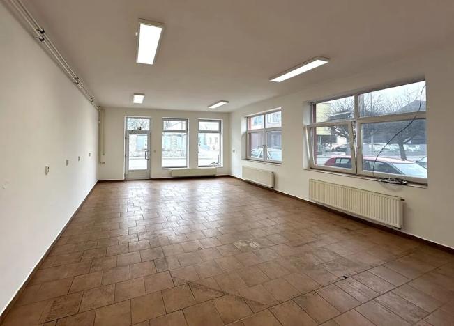 Pronájem obchodního prostoru, Humpolec, Nerudova, 67 m2
