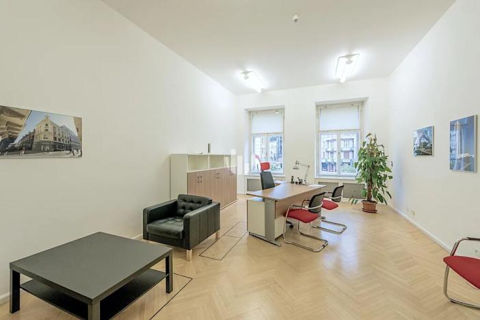 Pronájem kanceláře, Praha - Nové Město, Václavské náměstí, 1300 m2