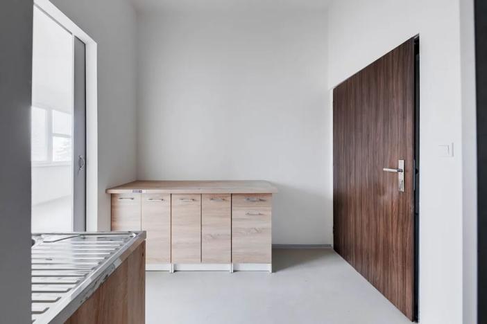 Pronájem bytu 1+kk, Přerov, Kojetínská, 25 m2