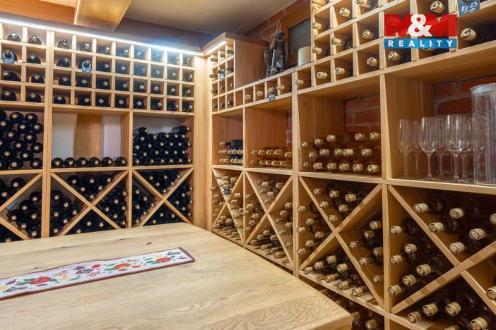 Prodej rodinného domu, Velké Bílovice, Svatovavřinecká, 188 m2