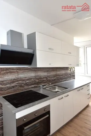 Pronájem bytu 3+1, Klášterec nad Ohří, Školní, 66 m2