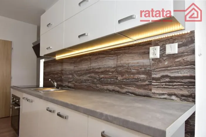 Pronájem bytu 3+1, Klášterec nad Ohří, Školní, 66 m2