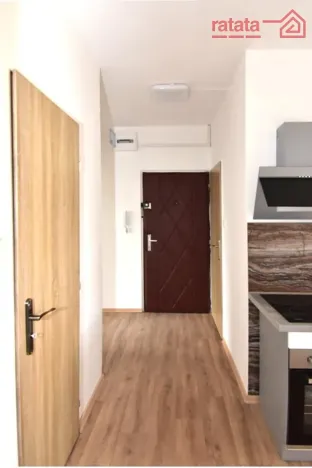 Pronájem bytu 3+1, Klášterec nad Ohří, Školní, 66 m2