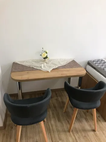 Pronájem bytu 1+1, Zlín, Vejvanovská, 30 m2