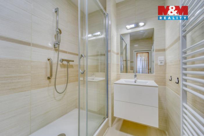 Pronájem bytu 3+1, Plzeň - Doudlevce, Heyrovského, 77 m2