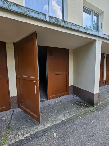 Pronájem garáže, Praha - Strašnice, Pod strání, 15 m2