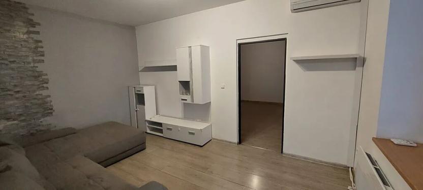 Prodej bytu 2+1, Staré Město, Nádražní, 60 m2