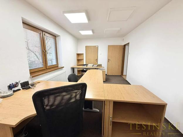 Pronájem kanceláře, Český Těšín, Tovární, 32 m2