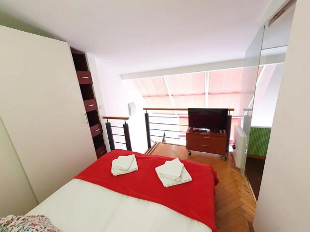 Pronájem bytu 2+kk, Praha - Nové Město, Ostrovní, 34 m2