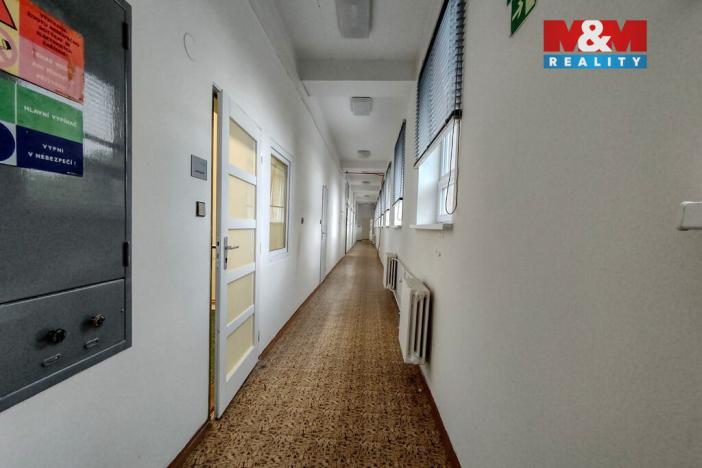 Pronájem kanceláře, Slušovice, Dlouhá, 12 m2