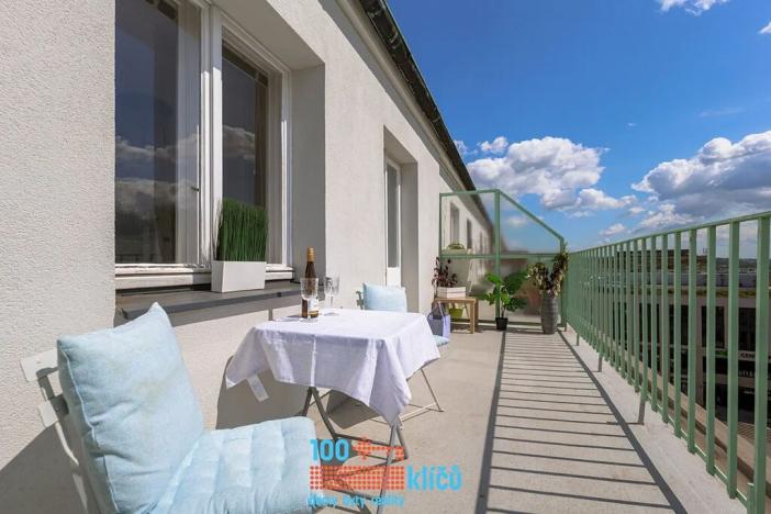 Pronájem bytu 1+kk, Praha - Holešovice, Umělecká, 37 m2