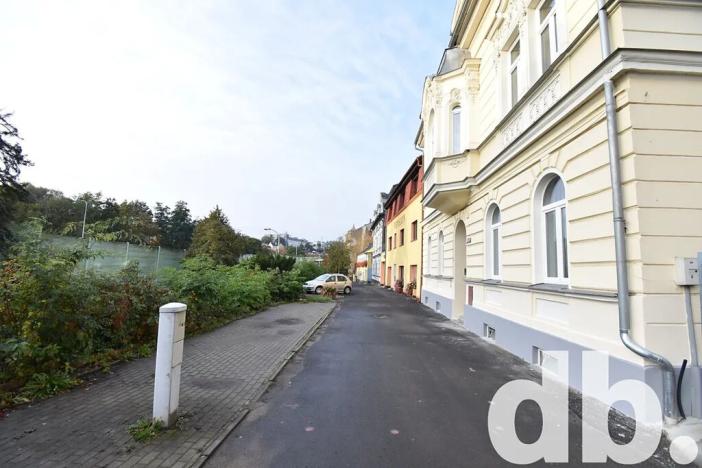 Pronájem bytu 2+kk, Karlovy Vary, Táborská, 50 m2