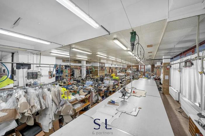 Prodej obchodního prostoru, Nový Bor, Hálkova, 650 m2