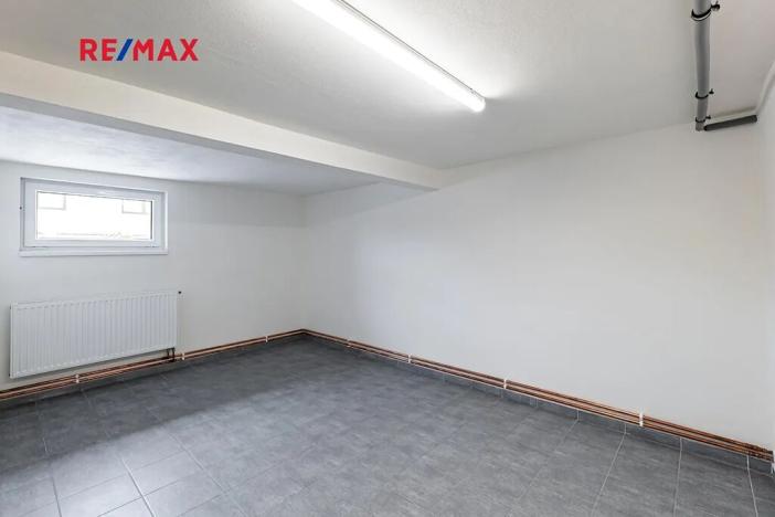 Prodej rodinného domu, Jindřichův Hradec, Spojovací, 183 m2