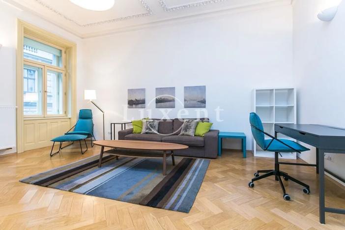 Pronájem bytu 2+kk, Praha - Nové Město, Soukenická, 66 m2