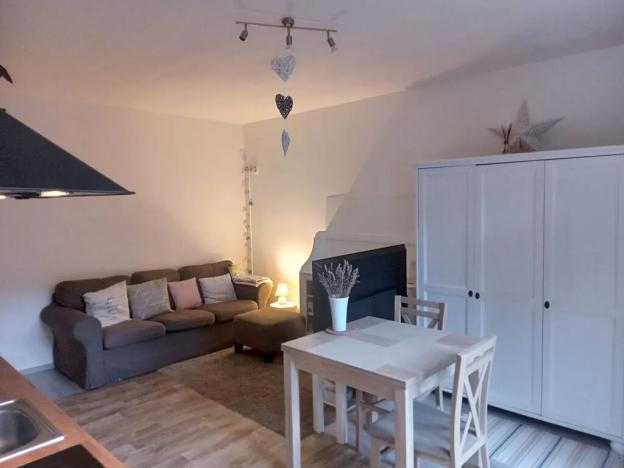 Pronájem bytu 1+kk, Nupaky, Za Hotelem, 32 m2