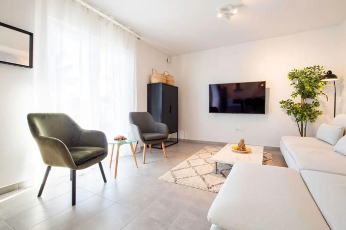 Prodej bytu 3+kk, Rogoznica, Chorvatsko, 73 m2