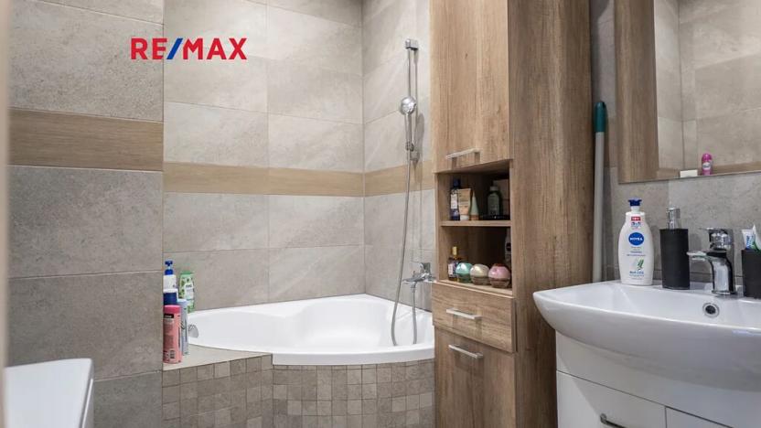 Prodej bytu 2+kk, Hradec Králové, Durychova, 46 m2