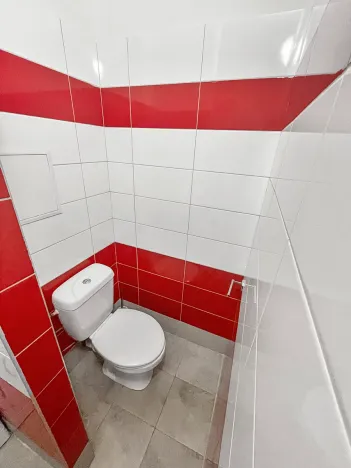 Pronájem bytu 2+kk, Kladno, Holandská, 40 m2