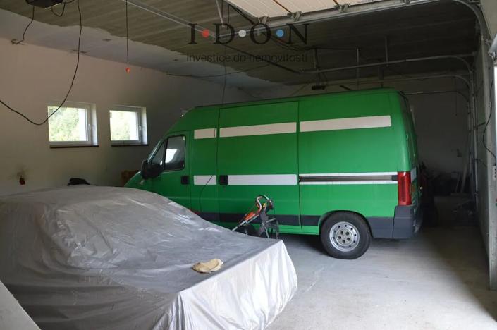 Pronájem garáže, Třinec, 200 m2