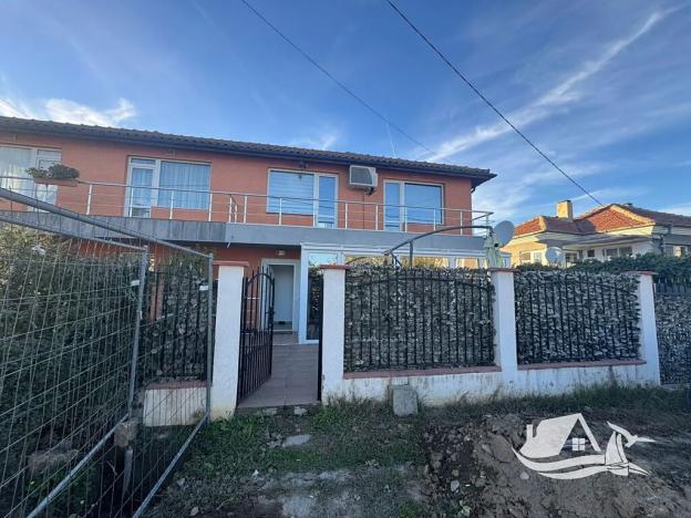 Prodej rodinného domu, Pomorie, Bulharsko, 114 m2
