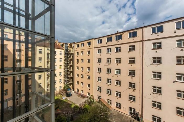 Pronájem bytu 2+kk, Praha - Košíře, Pod Kavalírkou, 43 m2