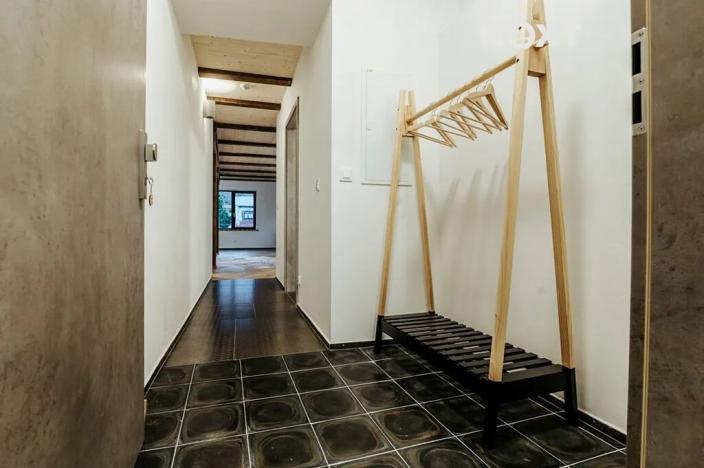 Prodej atypického bytu, Černý Důl, 79 m2