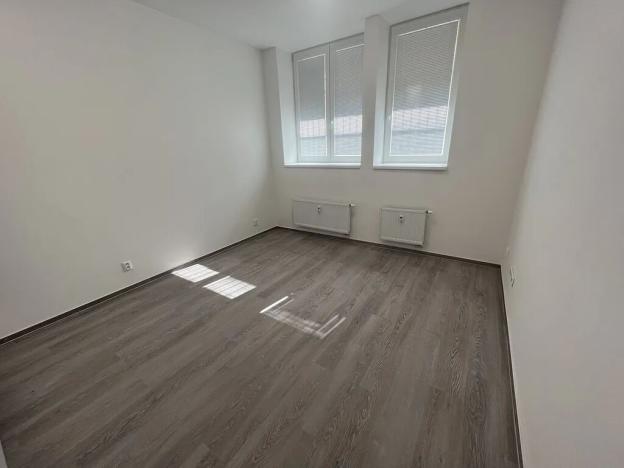 Prodej bytu 1+kk, Brno, Bratislavská, 32 m2