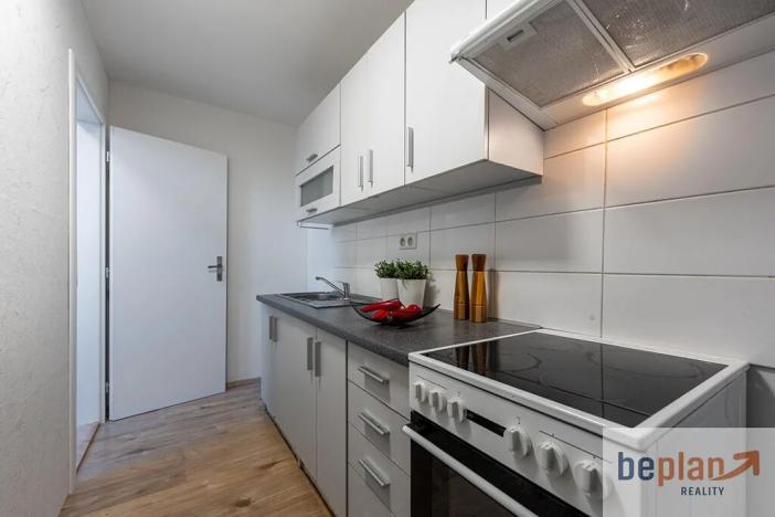 Pronájem pokoje, Praha - Nové Město, Legerova, 16 m2