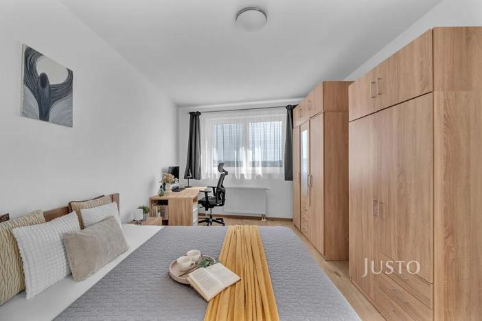 Prodej bytu 2+kk, Praha - Dolní Počernice, U konečné, 61 m2