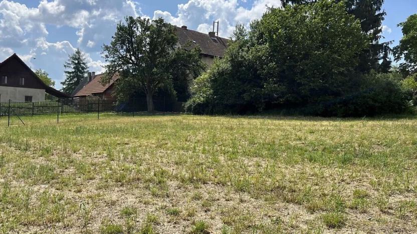 Prodej pozemku pro bydlení, Medonosy, 2048 m2