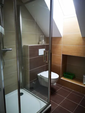 Pronájem bytu 4+1, Babice, 90 m2