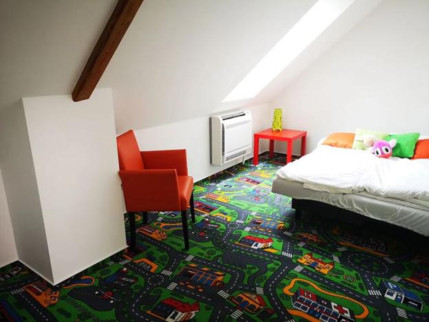 Pronájem bytu 4+1, Babice, 90 m2