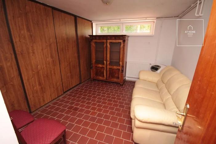 Pronájem rodinného domu, Praha - Suchdol, Havraní, 253 m2