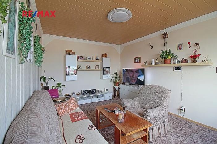 Pronájem bytu 2+kk, Chomutov, Kadaňská, 45 m2