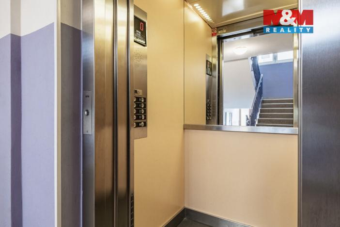 Prodej bytu 1+1, Praha - Libeň, náměstí Na Balabence, 31 m2