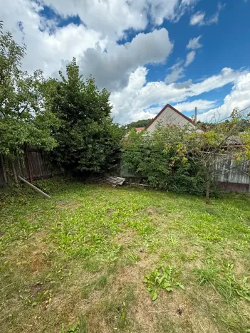 Prodej rodinného domu, Jesenec, 140 m2