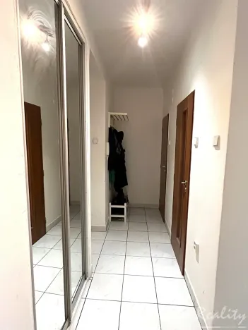 Pronájem bytu 1+1, Praha - Vršovice, U Slavie, 36 m2