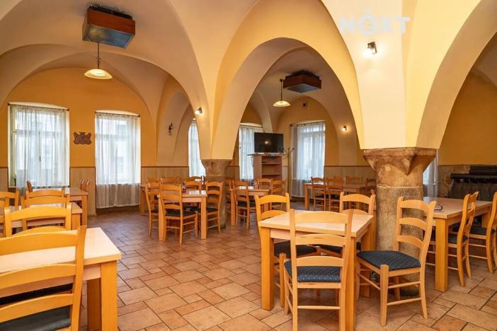 Prodej činžovního domu, Slavonice, náměstí Míru, 1192 m2