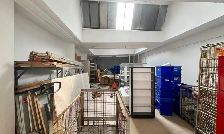 Prodej skladu, Brno, Kaštanová, 1806 m2