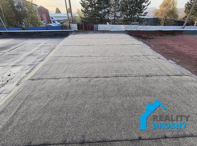 Pronájem garáže, Krupka, 17 m2