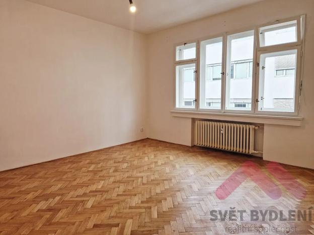 Pronájem bytu 1+1, Praha - Vinohrady, Kouřimská, 37 m2