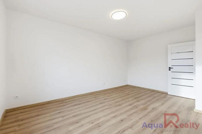 Prodej bytu 2+1, Karlovy Vary, Šmeralova, 51 m2