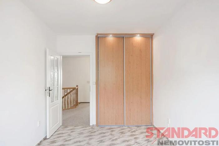 Pronájem rodinného domu, Plzeň, Jeřabinová, 162 m2