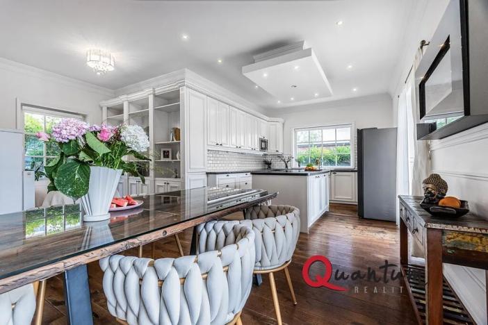 Prodej rodinného domu, Praha - Horní Počernice, Na Myšině, 327 m2