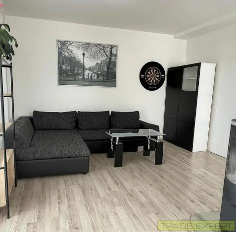 Prodej rodinného domu, Králův Dvůr, Na Vinohradech, 95 m2