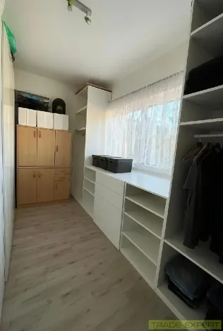 Prodej rodinného domu, Králův Dvůr, Na Vinohradech, 95 m2